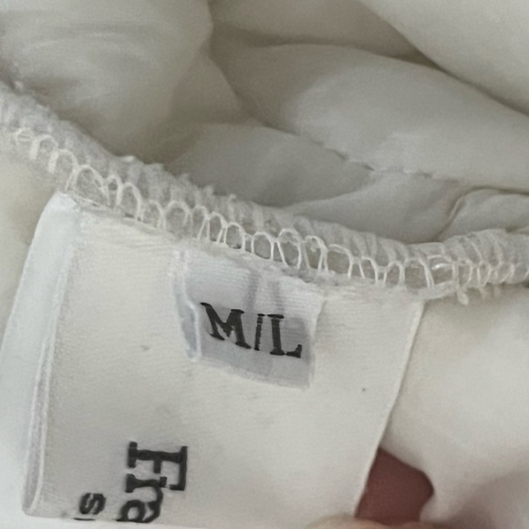 The Frankie Shop Quilted Padded Ripstop Jacket in Ivory M/L - Picture 10 of 12